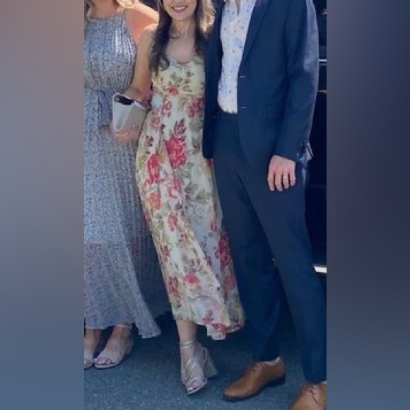 H&M Flora Maxi Dress with tie-back - Picture 1 of 2